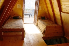 camas-planta-alta-cabanas-maquen